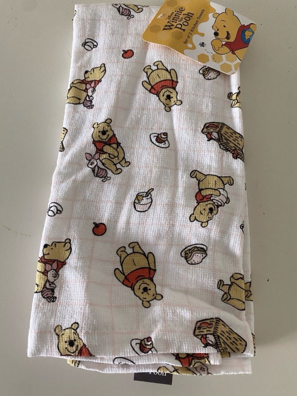2 Pack Disney Winnie the Pooh Piglet Picnic Kitchen Towels 16 X 26” NEW‎